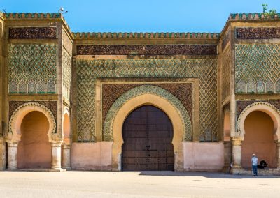 5-Day Tour from Fez: Meknes, Ifrane, Chefchaouen, and Volubilis